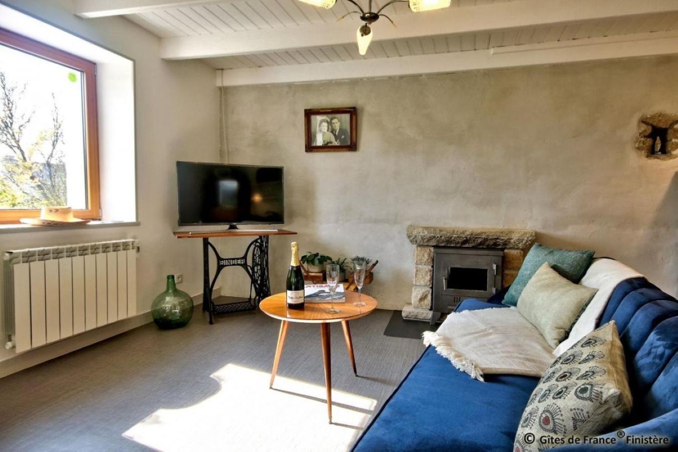 Kerlouan Gite Le Pied A Terre מראה חיצוני תמונה